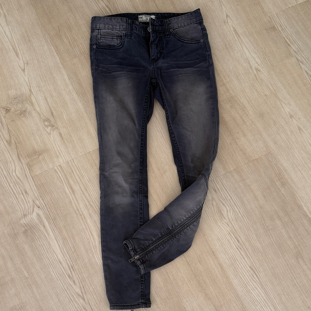 Free People Charcoal Gray Skinny Jeans with Ankle Zippers